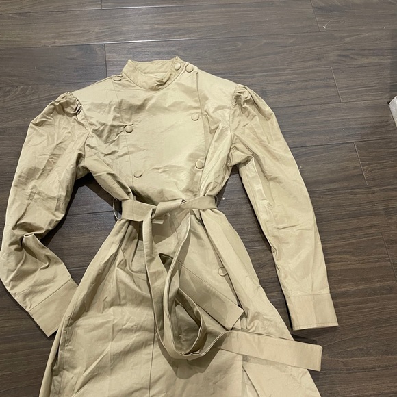 Trench coat - Picture 3 of 5